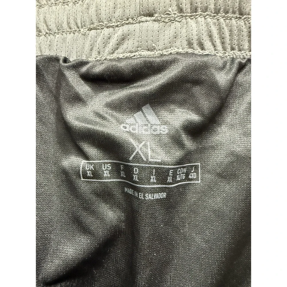 Adidas Women's Ti Run Shorts XL Gray White Aeroready Running Athletic‎ Lined NWT
